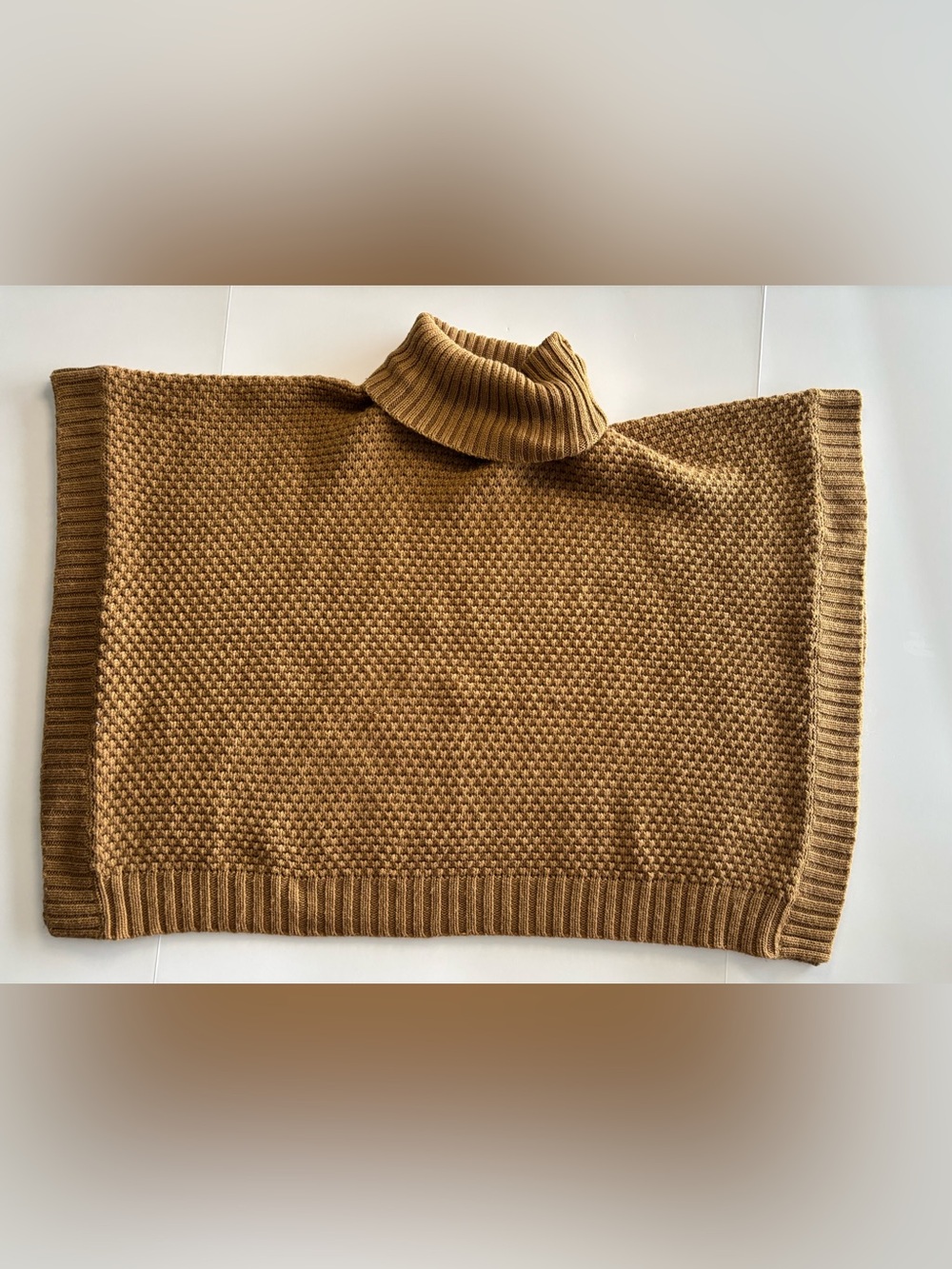 Forever 21 women’s knit poncho